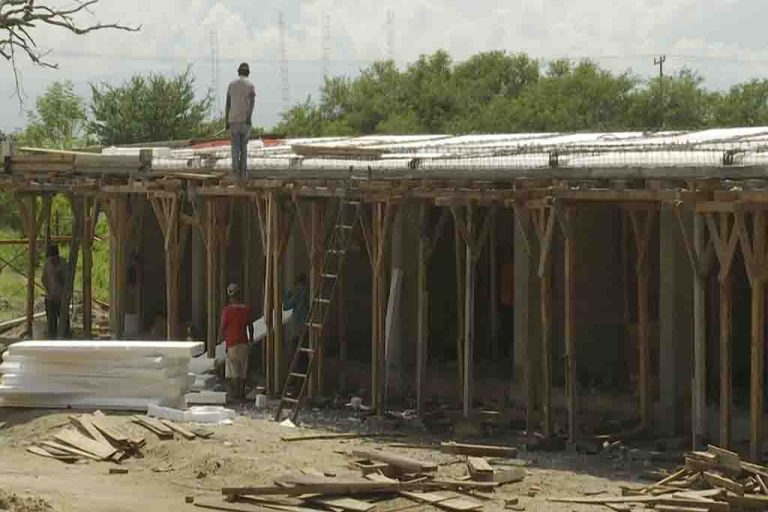 Construirán viviendas en Bahía1